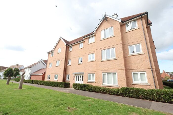 2 Bedroom Flat For Sale In Kensington Way, Polegate, BN26