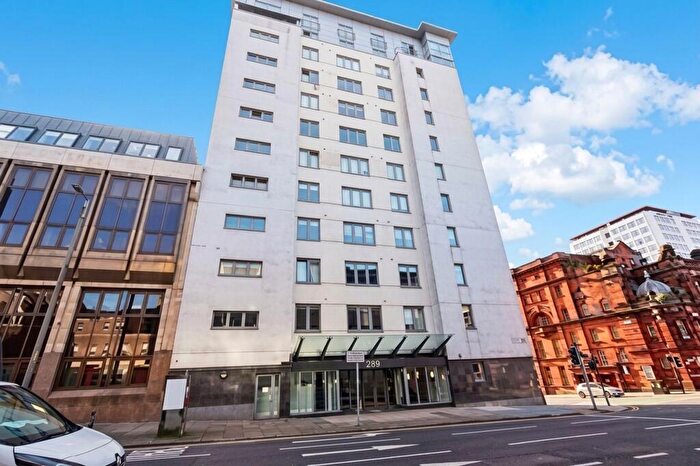 2 Bedroom Flat To Rent In Bath Street, Glasgow, G2