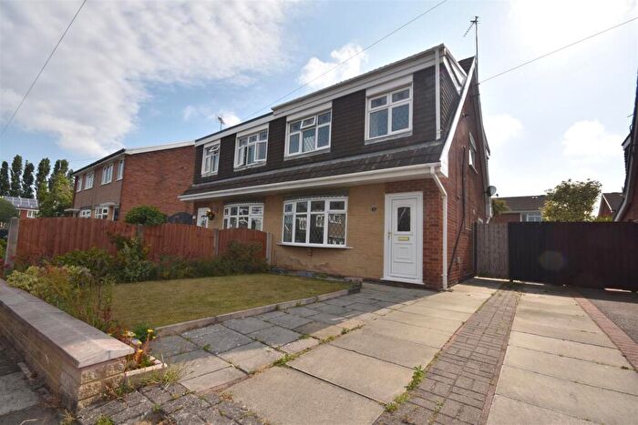 3 Bedroom Semi-Detached House To Rent In Kestrel Close, Saughall Massie, CH49