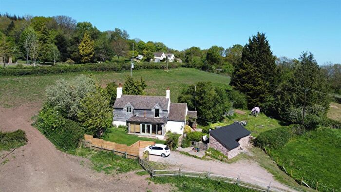 2 Bedroom Cottage For Sale In May Hill, Longhope, GL17