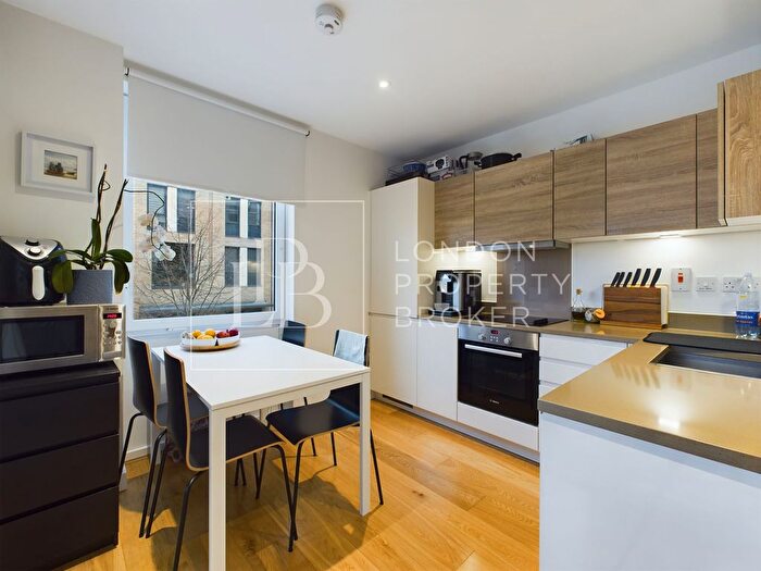 2 Bedroom Flat To Rent In Pemberton House, Holman Drive, Southall, UB2