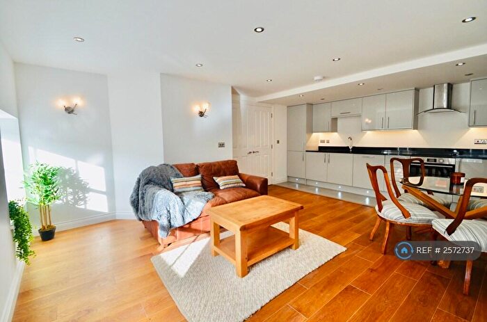 2 Bedroom Flat To Rent In St Marys House, Nottingham, NG1