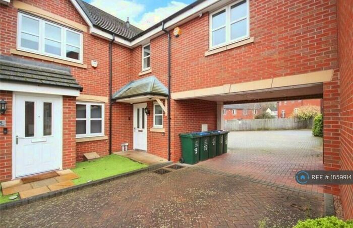 3 Bedroom Terraced House To Rent In Hussar Court, Coventry, CV3