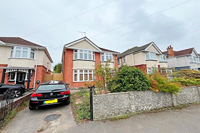 2 Bedroom Flat To Rent In Bournemouth, BH9