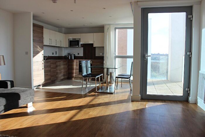 2 Bedroom Duplex For Sale In Bramwell Way, London, E16
