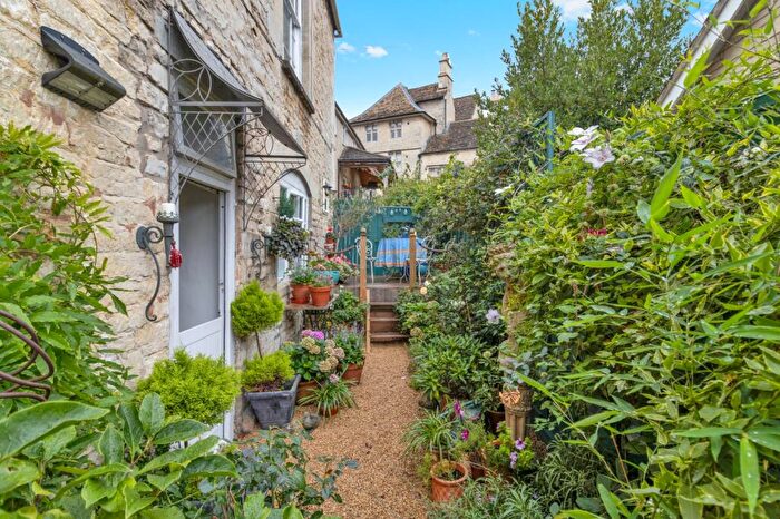 2 Bedroom Apartment For Sale In Spring Hill, Nailsworth, Stroud, Gloucestershire, GL6