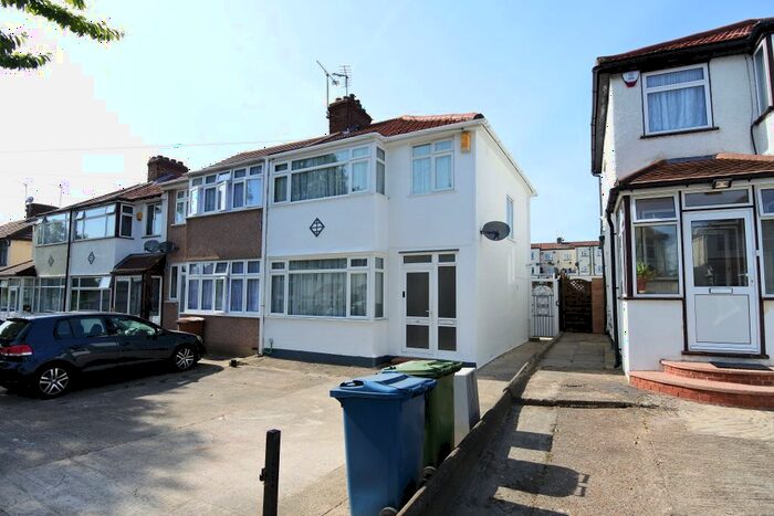 3 Bedroom Semi-Detached House To Rent In Lawrence Crescent, Edgware, HA8