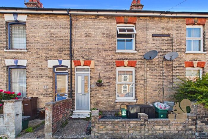 3 Bedroom Terraced House For Sale In Myrtle Grove, Colchester, CO2