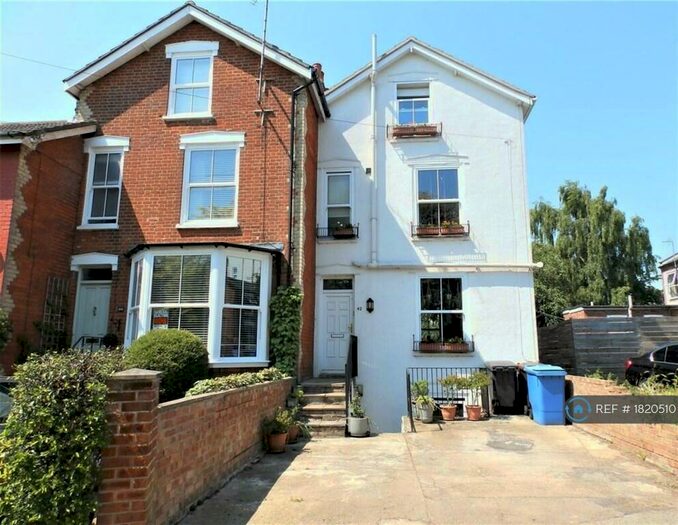 6 Bedroom Terraced House To Rent In Burlington Road, Ipswich, IP1