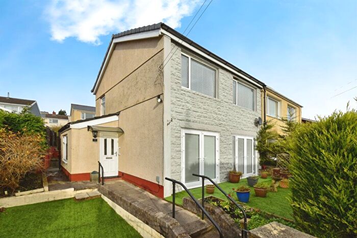 2 Bedroom Semi-Detached House For Sale In Clydach Avenue, Rassau, Ebbw Vale, NP23