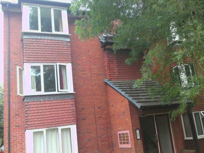 Studio To Rent In Mead Avenue, Langley, Langley, SL3