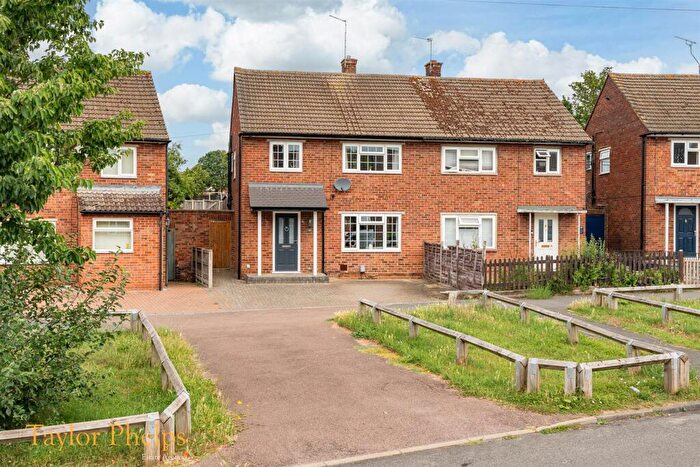 3 Bedroom Semi-Detached House For Sale In Cromwell Road, Ware, SG12