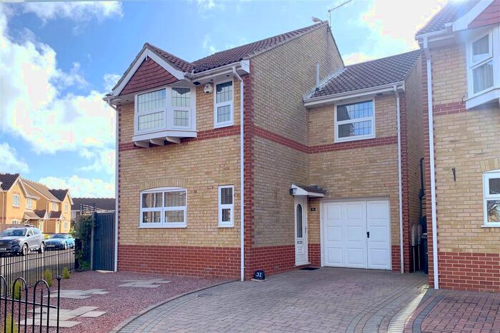 4 Bedroom Property To Rent In Drew Lane, Deal, CT14