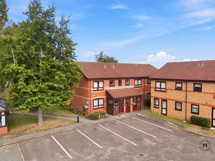 1 Bedroom Retirement Property For Sale In Sunfield Close, Ipswich, IP4