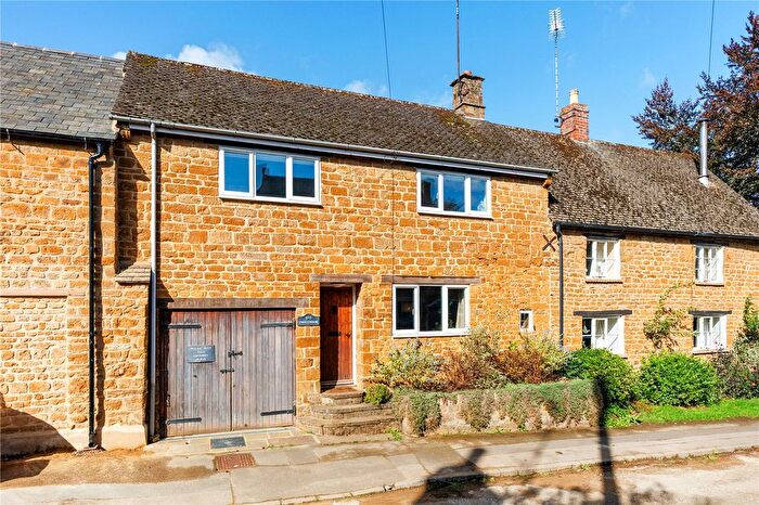 3 Bedroom Terraced House For Sale In South Newington, Oxfordshire, OX15