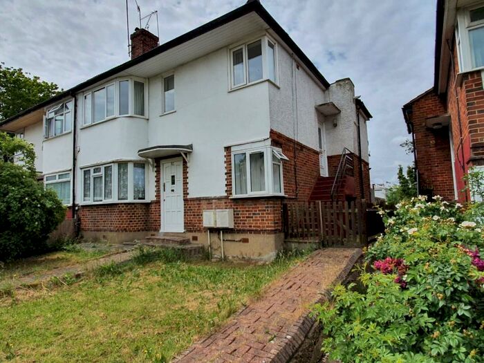 2 Bedroom Property To Rent In Shaftesbury Avenue, South Harrow, HA2