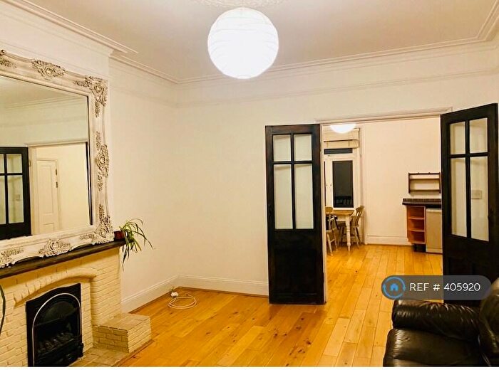 2 Bedroom Maisonette To Rent In Cavendish Road, London, N4