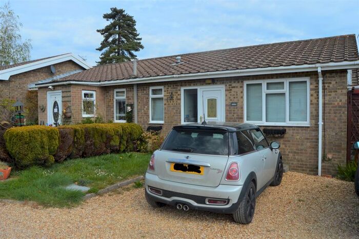 2 Bedroom Property To Rent In Ashey Park, Ashey Road, Ryde, PO33