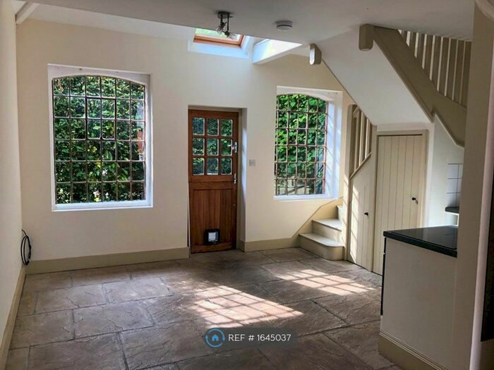 1 Bedroom Maisonette To Rent In Frant Road, Tunbridge Wells, TN2