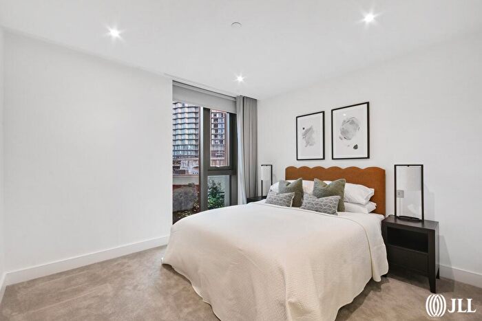 2 Bedroom Apartment To Rent In Palmer Road, SW11