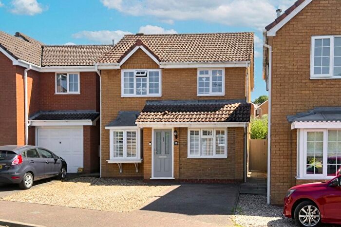 3 Bedroom Detached House For Sale In Jordayn Rise, Hadleigh, IP7