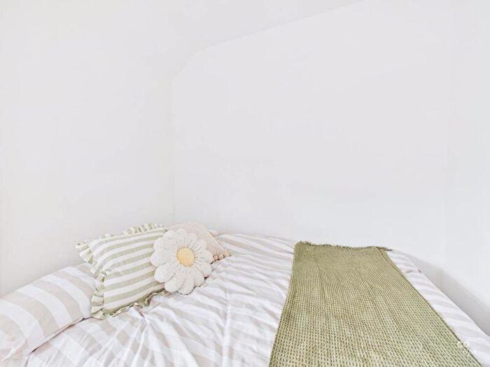 1 Bedroom Terraced House To Rent In Norwich Drive, Brighton, BN2
