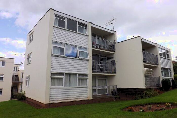 2 Bedroom Flat To Rent In Devon View, Dawlish, EX7
