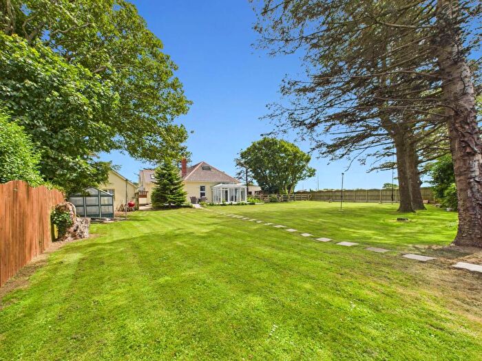 5 Bedroom Detached House For Sale In Milford Road, Johnston, SA62