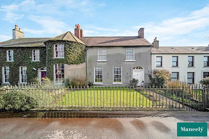 6 Bedroom Mid Terraced House For Sale In Loy House, Chapel Street, Cookstown, BT80