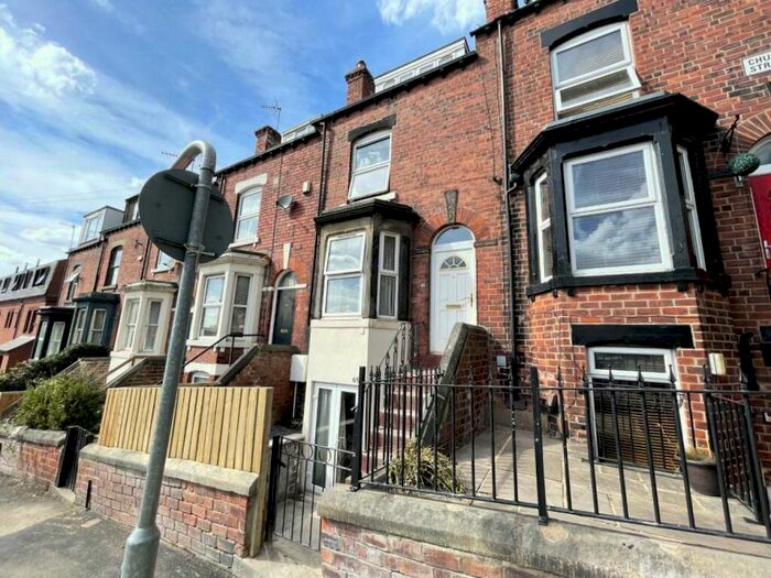 1 Bedroom Apartment To Rent In Church Street, Kirkstall, Leeds, LS5