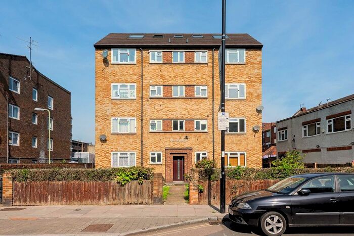 1 Bedroom Flat To Rent In Tollington Park, London, N4