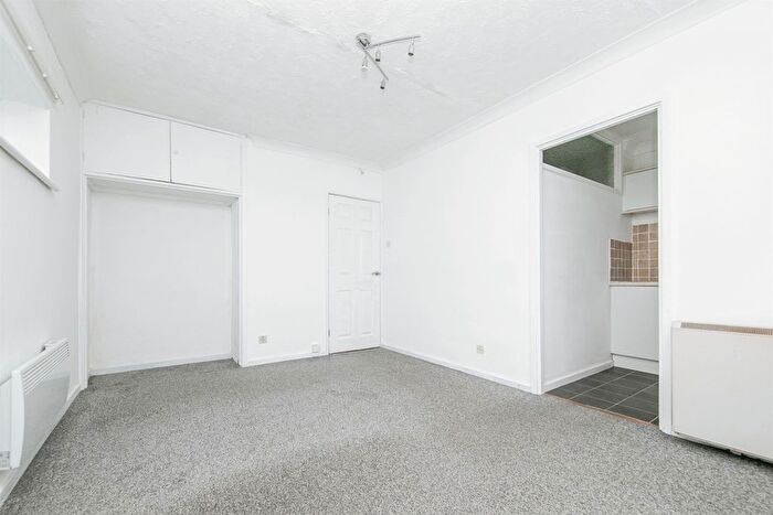 1 Bedroom Flat For Sale In Greenstead Road, Colchester, CO1