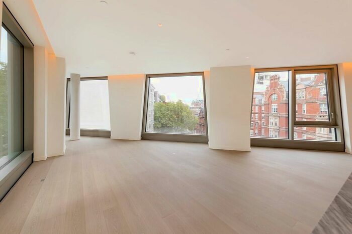 2 Bedroom Flat To Rent In Dacre Street, London, SW1H