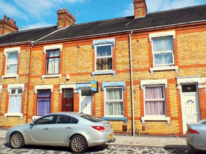 3 Bedroom Terraced House To Rent In Spencer Road, Stoke-On-Trent, ST4