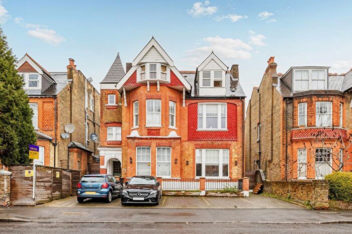 1 Bedroom Flat For Sale In Madeley Road, Ealing, W5