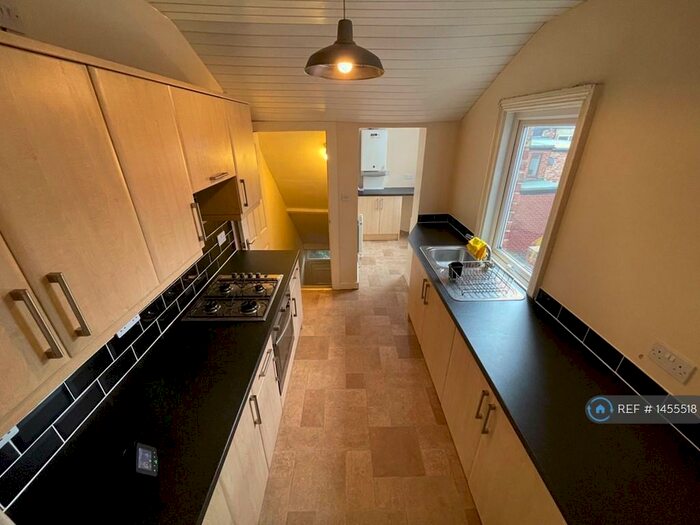 2 Bedroom Flat To Rent In Gateshead, Gateshead, NE10