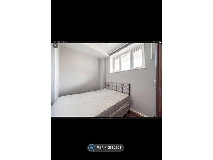 2 Bedroom Flat To Rent In Maida Vale, London, W9