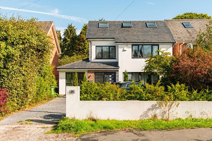 4 Bedroom Detached House For Sale In Woodland Grove, Bristol, BS9