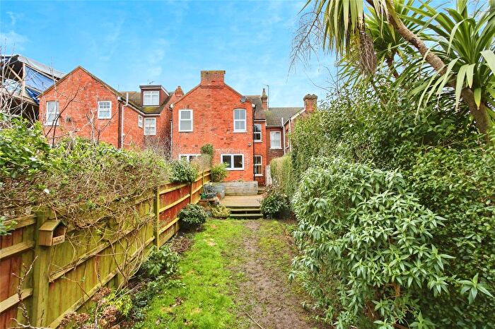 3 Bedroom Terraced House For Sale In Lavender Hill, Tonbridge, Kent, TN9