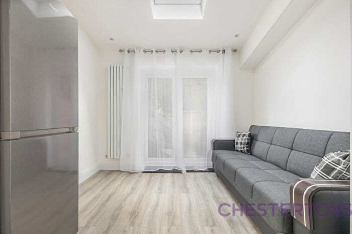 5 Bedroom Terraced House To Rent In Brabazon Street, East India And Lansbury, E14