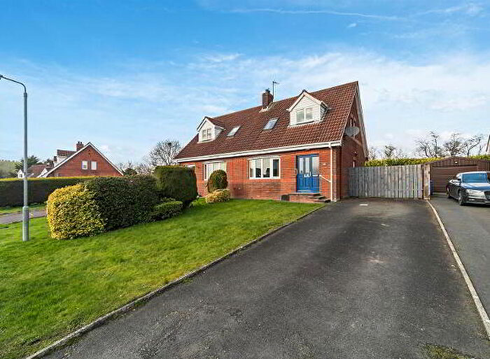 3 Bedroom Semi-detached Bungalows For Sale In Ashburn, Ballynahinch, BT24