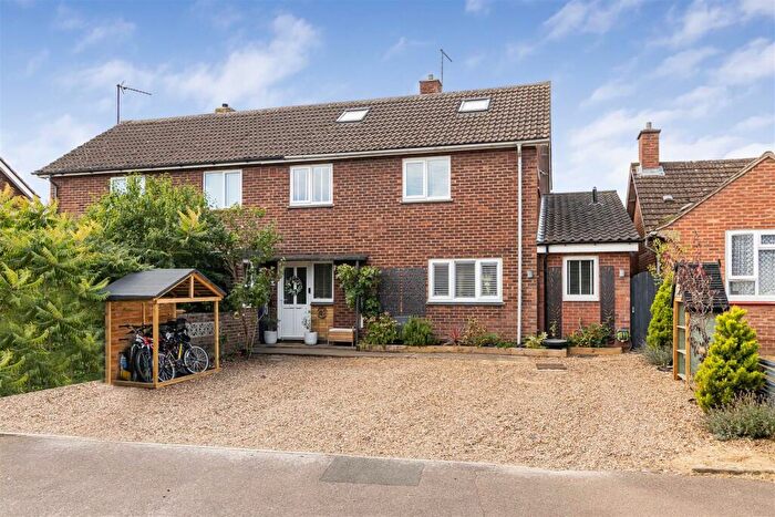 4 Bedroom Semi-Detached House For Sale In Windsor Road, Newmarket, CB8