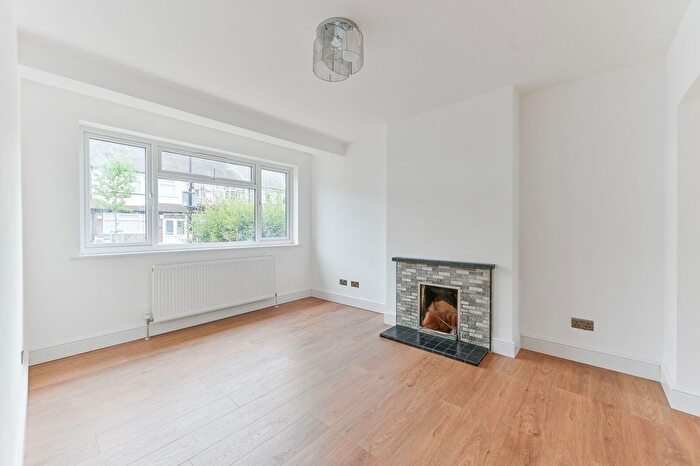 3 Bedroom Terraced House To Rent In Kynaston Avenue, Thornton Heath, CR7