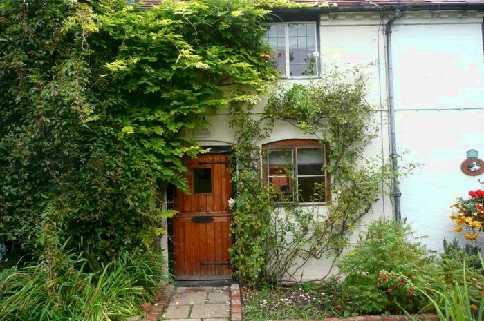 1 Bedroom Terraced House To Rent In The Square, Clifford Chambers, CV37