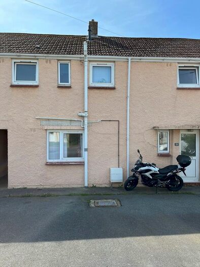 3 Bedroom End Of Terrace House To Rent In Delapoer Drive, Haverfordwest, SA61
