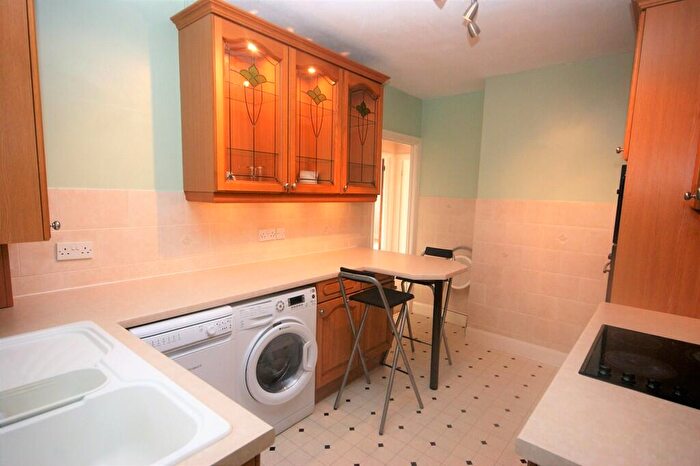 2 Bedroom Apartment To Rent In Capel Gardens, Pinner, HA5