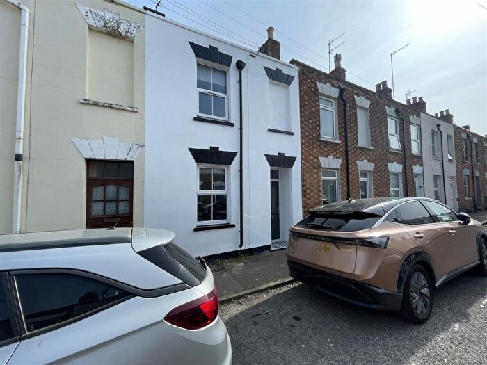 2 Bedroom Terraced House For Sale In Hungerford Street, Cheltenham, GL50