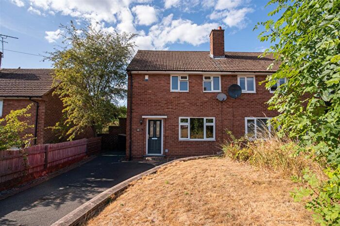 2 Bedroom Semi Detached House To Rent In Valbourne Road, Birmingham, B14