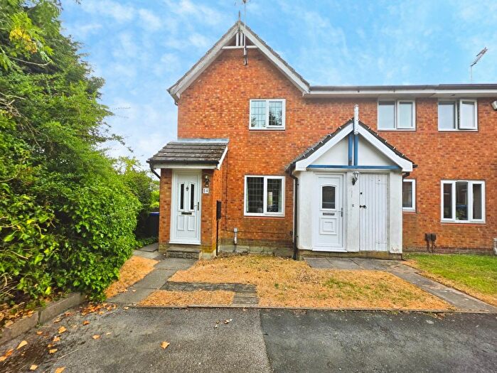 2 Bedroom Town House For Sale In Swallow Walk, Biddulph, Stoke-On-Trent, ST8