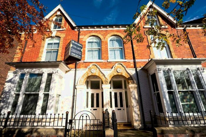 1 Bedroom Apartment To Rent In St. Georges Road, Hull, East Riding Of Yorkshire, HU3